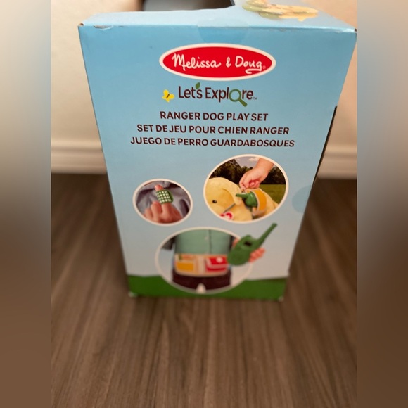 Melissa & Doug Let's Explore Ranger Dog Play Set 16 piece-NWT - Picture 2 of 6